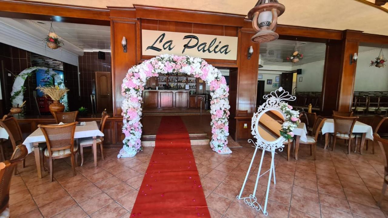 Pensiunea La Palia 이아시 외부 사진